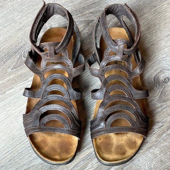 Naot Sara Gladiator Walking Sandals Brown Leather Made in Israel Womens 9 EU 40 - Picture 2 of 9